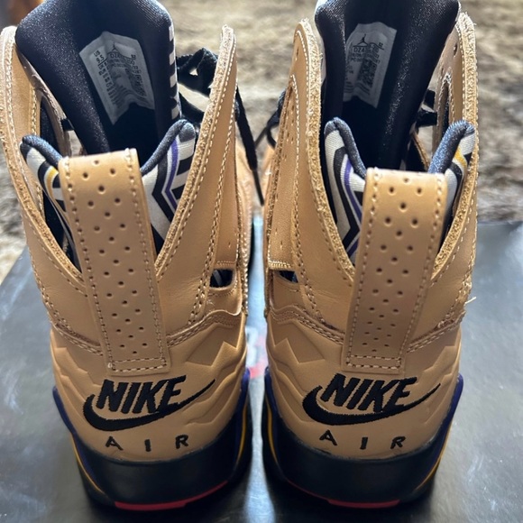 Jordan 7 - Picture 2 of 3